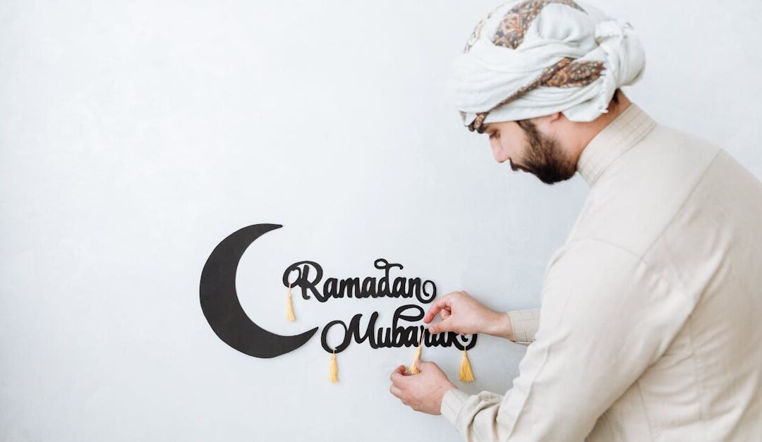 Traditional vs. modern Ramadan decorations: a comparison