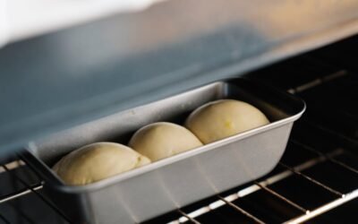 Sourdough Bread Baking 101: Step-by-Step Guide to Creating a Starter from Scratch