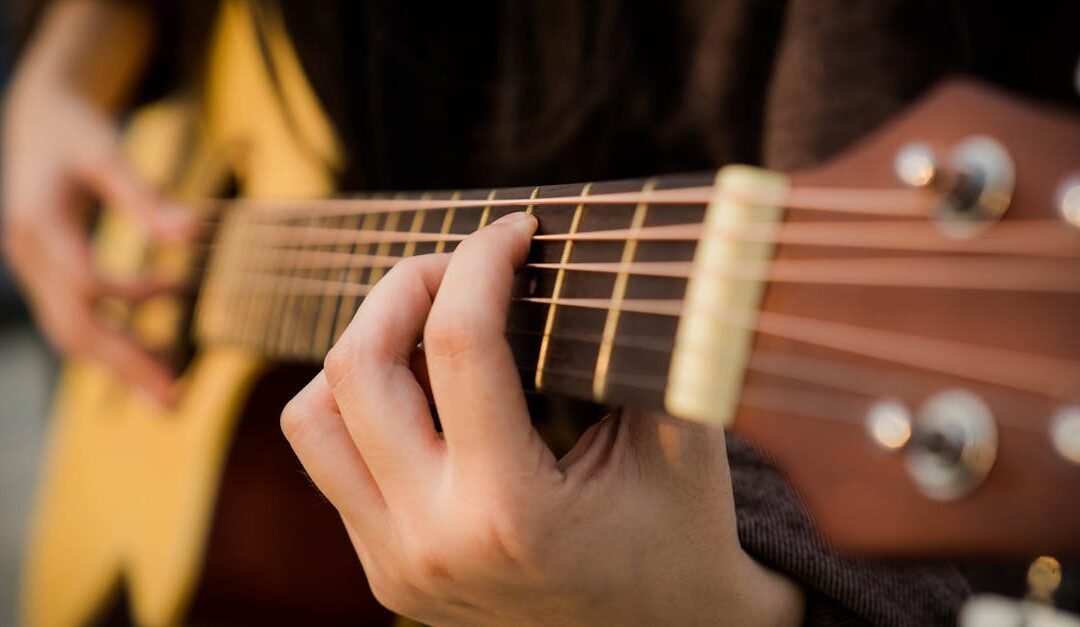 Unlock the Magic of Guitar: Mastering Melody Harmonization