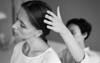 Mindful Breathing Techniques for Guitarists: Unleashing Creativity & Focus